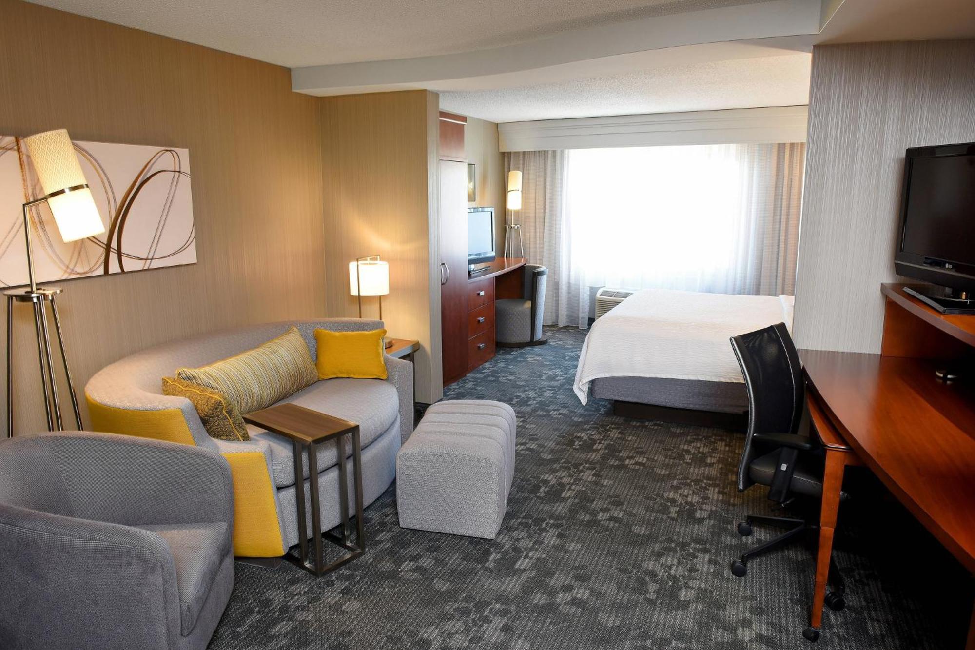 Courtyard By Marriott סו פולס מראה חיצוני תמונה